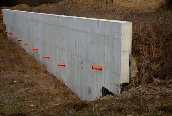 Cost of Hillside Drainage Installation in Columbia